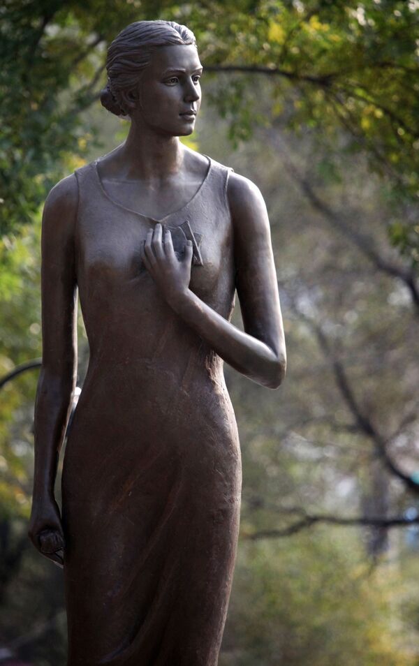 Катюшаны немистер да жакшы көрчү. Ырдын жаралышы жана гимнге айланышы Катюшаны немистер да жакшы көрчү. Ырдын жаралышы жана гимнге айланышы - Sputnik Кыргызстан