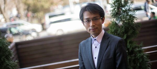 Научный сотрудник университета Васеда, ученый Тэцу Акияма - Sputnik Кыргызстан