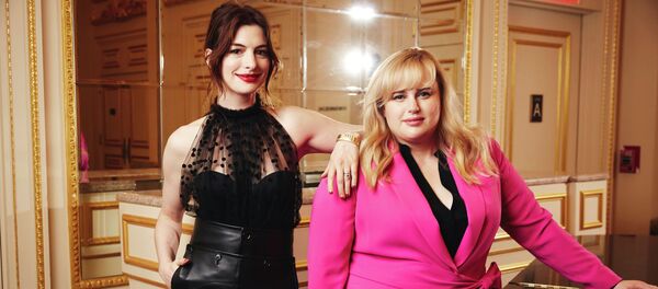 Премьера фильма Отпетые мошенницы в Нью-Йорке - Sputnik Кыргызстан