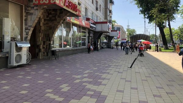 Обустройство пешеходной зоны на пересечении проспектов Чуй и Манаса - Sputnik Кыргызстан