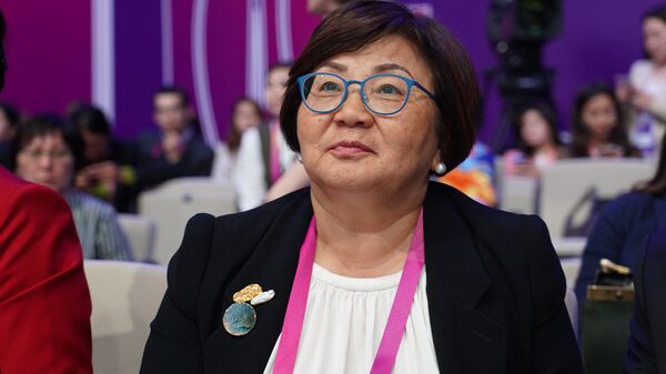 Экс-президент Кыргызстана Роза Отунбаева. Архивное фото - Sputnik Кыргызстан