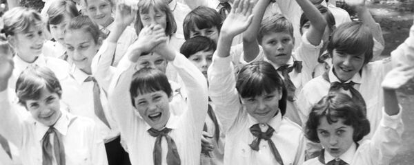 Пионеры. Архивное фото - Sputnik Кыргызстан