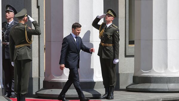 Инаугурация избранного президента Украины В. Зеленского - Sputnik Кыргызстан