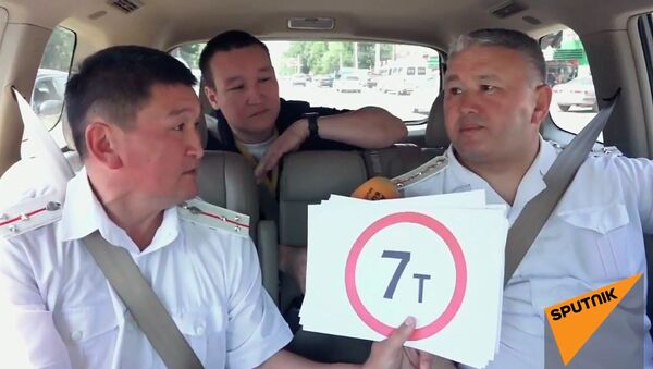 Как ездить #БезШтрафов — прямой эфир Sputnik и ГУОБДД - Sputnik Кыргызстан