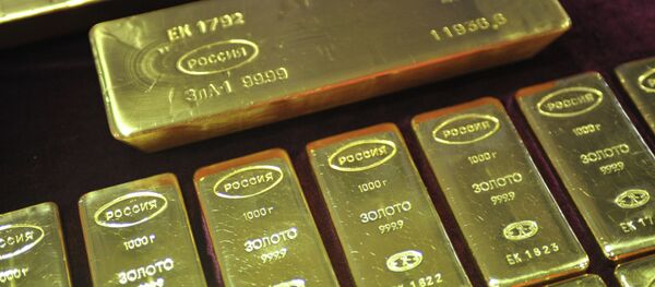 Золотые слитки. Архивное фото - Sputnik Кыргызстан