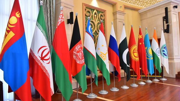Флаги стран участников ШОС. Архивное фото - Sputnik Кыргызстан