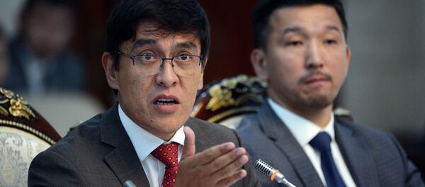 Общественный деятель Эдиль Байсалов Общественный деятель Эдиль Байсалов - Sputnik Кыргызстан