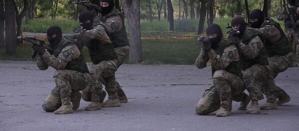 В Бишкеке прошла военная спецоперация — видео - Sputnik Кыргызстан