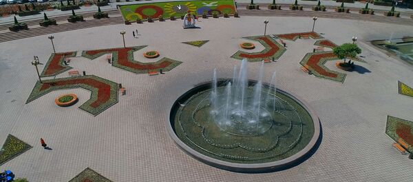 Ала-Тоо аянты кубулду! Зеленхоз жумушчуларынын колунан чыккан кооздук видеодо - Sputnik Кыргызстан