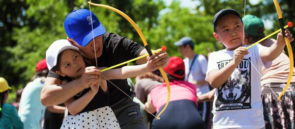 Празднование международного дня защиты детей в Бишкеке Празднование международного дня защиты детей в Бишкеке - Sputnik Кыргызстан