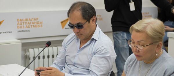 Продюсер телеканала TV1KG Равшан Личаню Продюсер телеканала TV1KG Равшан Личаню - Sputnik Кыргызстан