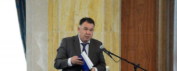 Өкмөттүн Чүй облусундагы өкүлү Туйгунаалы Абдраимов. Архив - Sputnik Кыргызстан