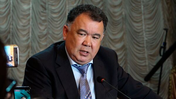 Чем обернулось для главы Чуйской области хамское поведение — видео - Sputnik Кыргызстан