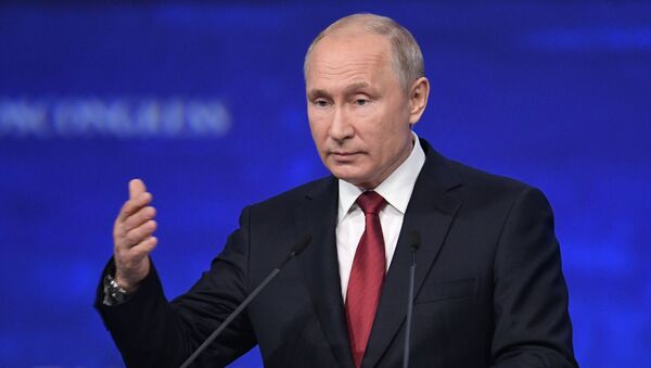 Президент РФ В. Путин на Петербургском международном экономическом форуме. День второй - Sputnik Кыргызстан