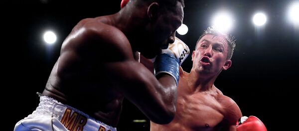 Боксерский поединок Геннадия Головкина и Стива Роллса в Нью-Йорке - Sputnik Кыргызстан