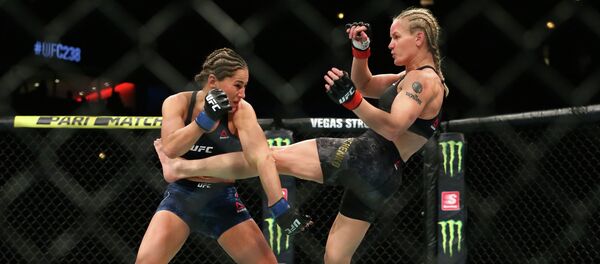 Турнир UFC 238. Бой Валентины Шевченко и Джессики Ай - Sputnik Кыргызстан