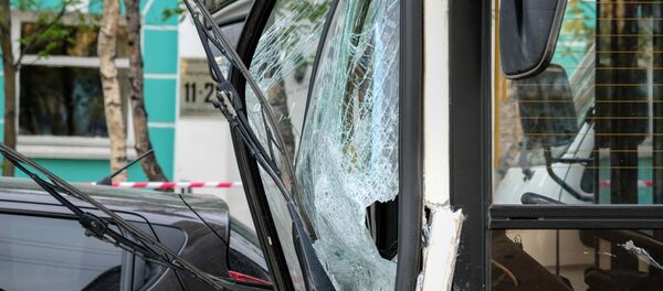 ДТП с участием автобуса. Архивное фото ДТП с участием автобуса. Архивное фото - Sputnik Кыргызстан