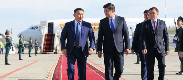 Официальный визит президента Монголии Халтмаагийн Баттулга в Кыргызстан - Sputnik Кыргызстан