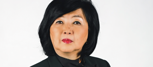 Директор Департамента трудовой миграции и социальной защиты ЕЭК Паиза Суюмбаева - Sputnik Кыргызстан