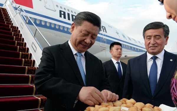 В рамках государственного визита главы КНР ожидается проведение кыргызско-китайского бизнес-форума - Sputnik Кыргызстан