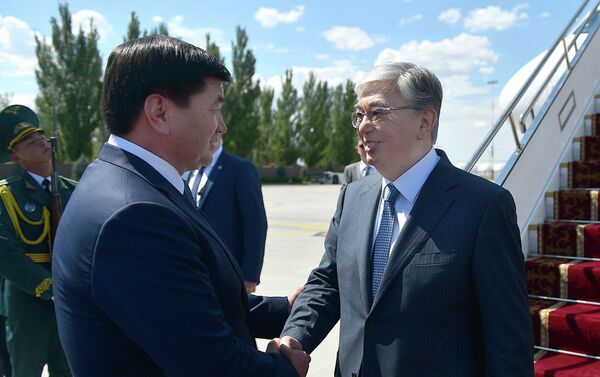 Президент Казахстана Касым-Жомарт Токаев прибыл в Кыргызстан с рабочим визитом - Sputnik Кыргызстан