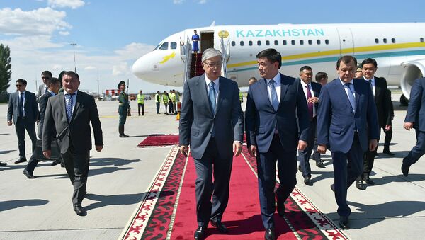 Президент Казахстана Касым-Жомарт Токаев прибыл в Кыргызстан с рабочим визитом - Sputnik Кыргызстан