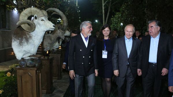 Вечер дружбы участников саммита СВМДА в Душанбе - Sputnik Кыргызстан