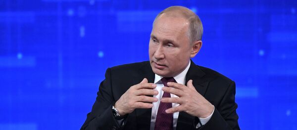 Прямая линия с президентом РФ Владимиром Путиным - Sputnik Кыргызстан