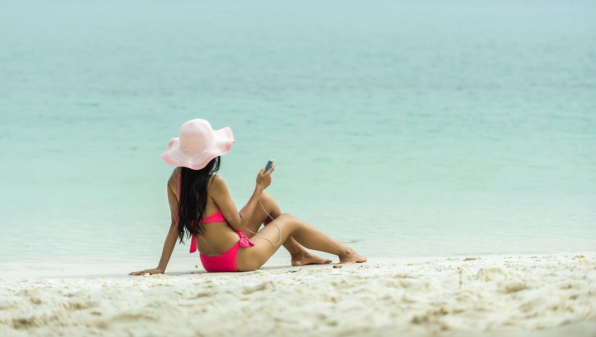 Горящие фото девушек на пляже