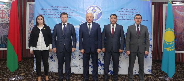 В Бишкеке прошли 69-е заседание Совета руководителей таможенных служб стран СНГ и 31-е заседание Объединенной коллегии таможенных служб стран ЕАЭС - Sputnik Кыргызстан