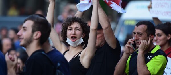 Акции протеста у здания парламента Грузии - Sputnik Кыргызстан