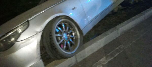 ДТП с участием трех автомобилей по улице Токомбаева в Бишкеке - Sputnik Кыргызстан