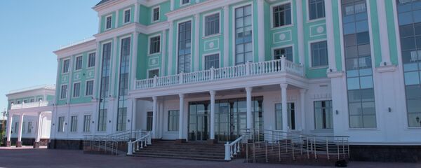 Школа в южной части Бишкека построенная в рамках проекта Газпром — детям - Sputnik Кыргызстан