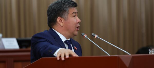 Жогорку Кеңештин депутаты Алмамбет Шыкмаматов Жогорку Кеңештин депутаты Алмамбет Шыкмаматов - Sputnik Кыргызстан