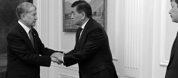 Все о ситуации вокруг Атамбаева за 2 минуты — видео - Sputnik Кыргызстан