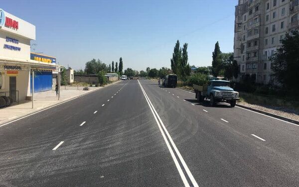 В Бишкеке после ремонта открыли улицу Нуркамал в районе 11-го и 12-го микрорайонов - Sputnik Кыргызстан