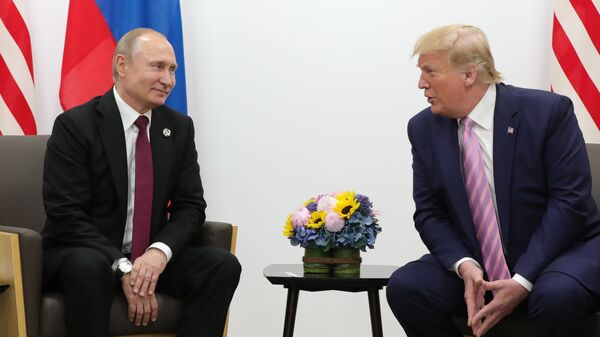 АКШнын мурдагы президенти Дональд Трамп жана Россиянын лидери Владимир Путин. Архив - Sputnik Кыргызстан