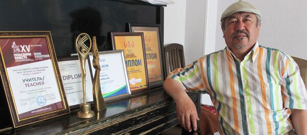 Дарыгер, акын, сүрөтчү жана режссер Ибадылла Аджибаев - Sputnik Кыргызстан