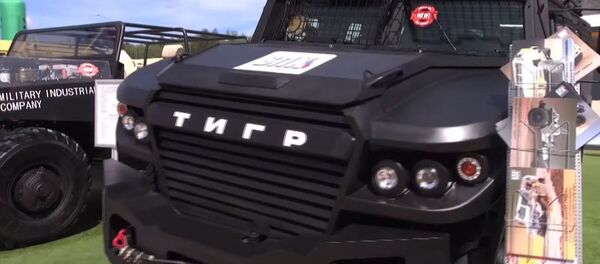 Как выглядит бронированный российский автомобиль Тигр. Видео - Sputnik Кыргызстан