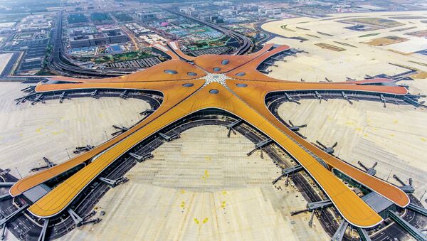 Новый международный аэропорт Дасин в Пекине - Sputnik Кыргызстан
