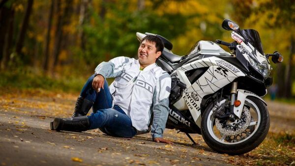 Глава сообщества мотоциклистов в Кыргызстане Асхат Сеитбеков - Sputnik Кыргызстан