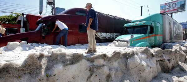 Мексиканын Гвадалахара шаары калың кардын алдында калды - Sputnik Кыргызстан