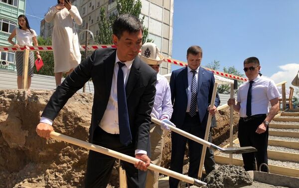 В микрорайоне Тунгуч началось строительство детского сада - Sputnik Кыргызстан