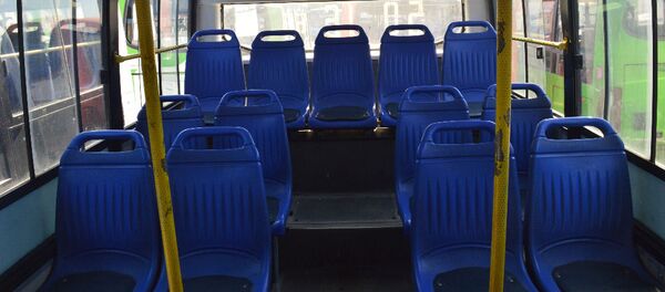 Ремонт общественных автобусов в Бишкеке  - Sputnik Кыргызстан