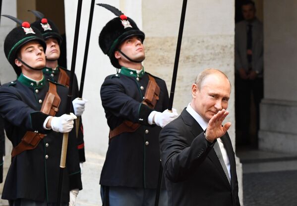 Официальный визит президента РФ В. Путина в Италию - Sputnik Кыргызстан