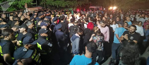 Митинг у телеканала Рустави 2 в Грузии - Sputnik Кыргызстан