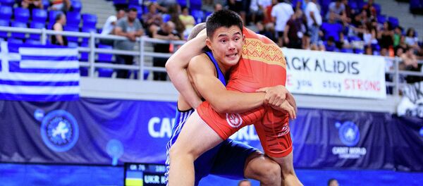 Отечественный борец Акылбек Талантбеков  - Sputnik Кыргызстан