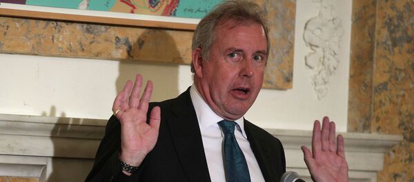 Архивное фото посла Великобритании в США Кима Дэррока Архивное фото посла Великобритании в США Кима Дэррока - Sputnik Кыргызстан