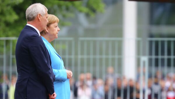Канцлер ФРГ Ангела Меркель и премьер-министр Финляндии Антти Ринне - Sputnik Кыргызстан