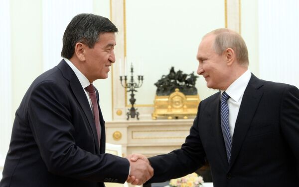 Это очередная встреча глав двух государств, согласно ранее заложенной традиции двухсторонних встреч данного формата. - Sputnik Кыргызстан
